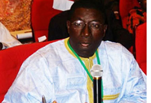 Malick Ndiaye, maître de conférence en sociologie à l'université Cheikh Anta Diop de Dakar (UCAD) exhorte les mourides à chercher l'or (...)